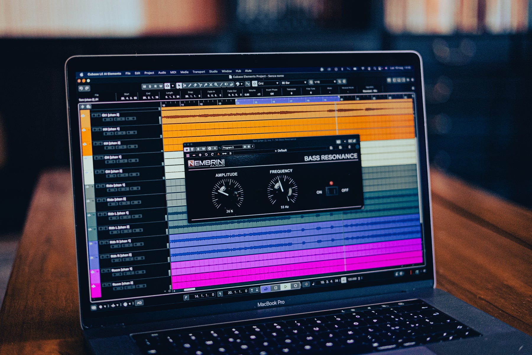 Bass Resonance – Nembrini Audio